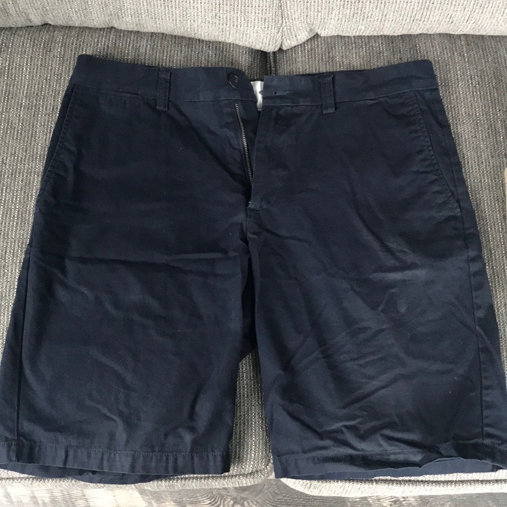 Men's Slim Fit Khaki Short - Size 33